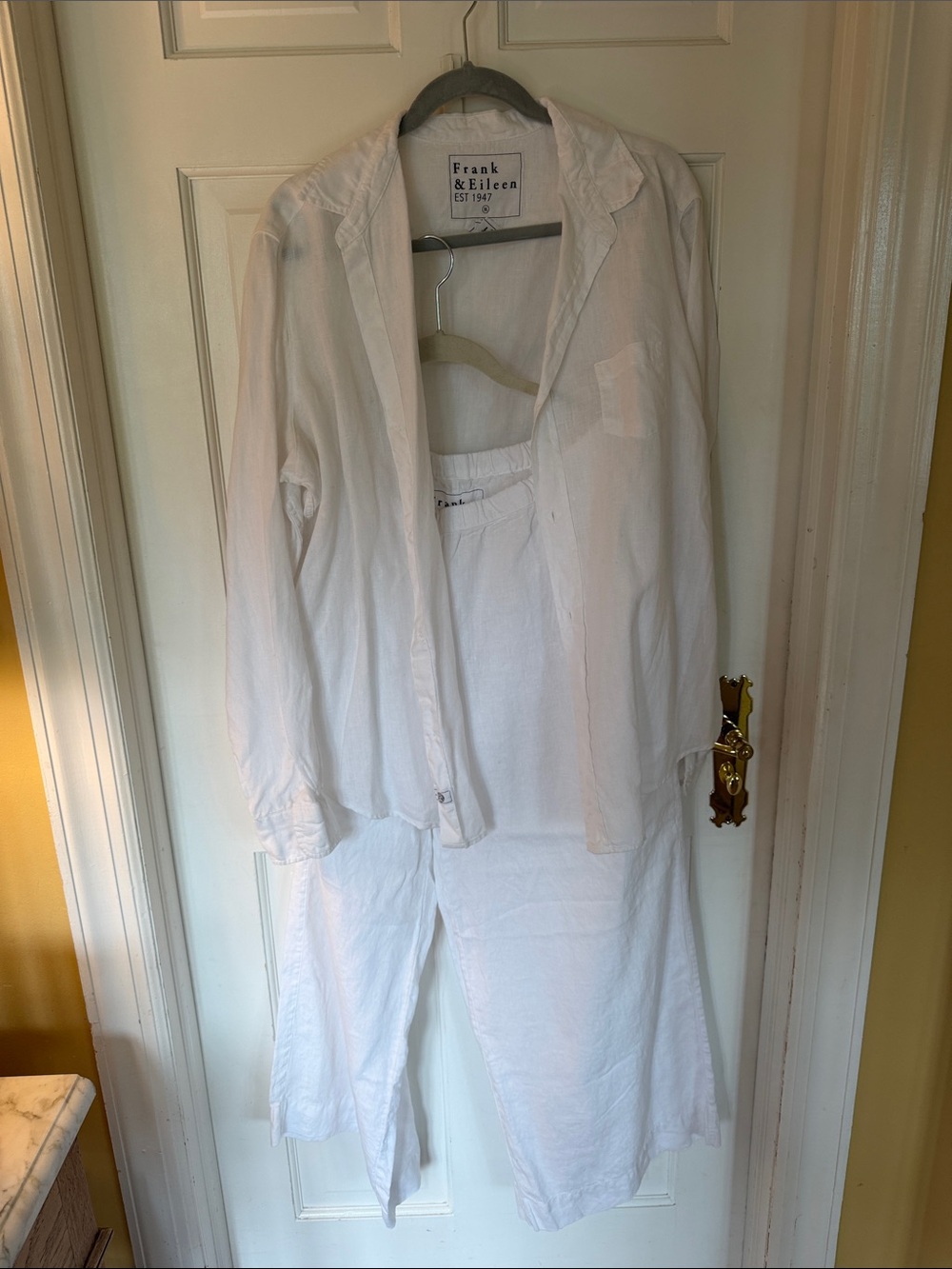 Frank & Eileen White Linen Wide-Leg Pants with Matching Button Shirt